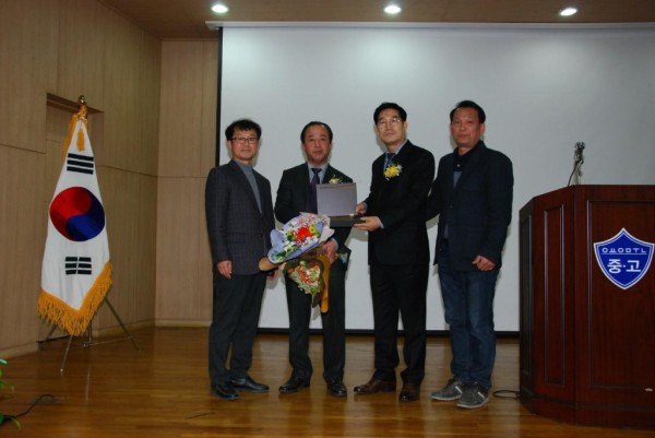 8cd4501e2bcd3ee03353288c738679fe_1590300834_09.jpg
